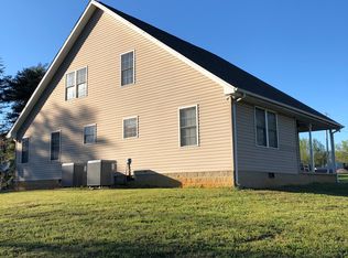 1107 Beautiful Home Rd, Tompkinsville, KY 42167