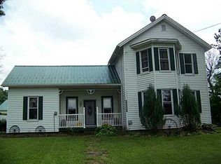 40085 Five Corners Rd, Centerville, PA 16404