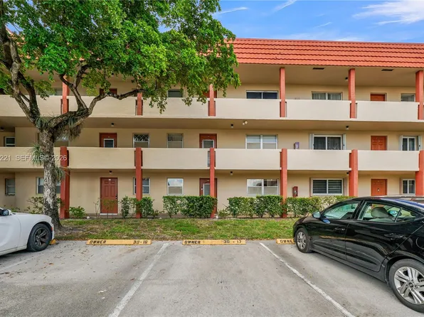 8081 N Sunrise Lakes Dr N #110, Sunrise, FL 33322