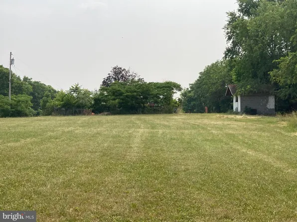 12200 Brookfield Ave, Hagerstown, MD 21740