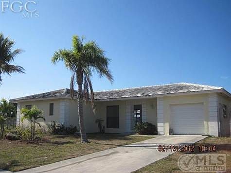 1st image of 808 Rose Ct
