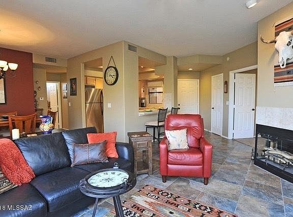 3rd image of 6655 N Canyon Crest Dr Unit 23203