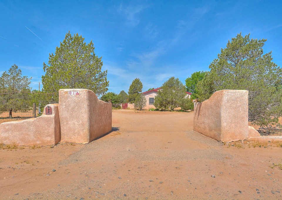 1st image of 1 San Cristobal Pl