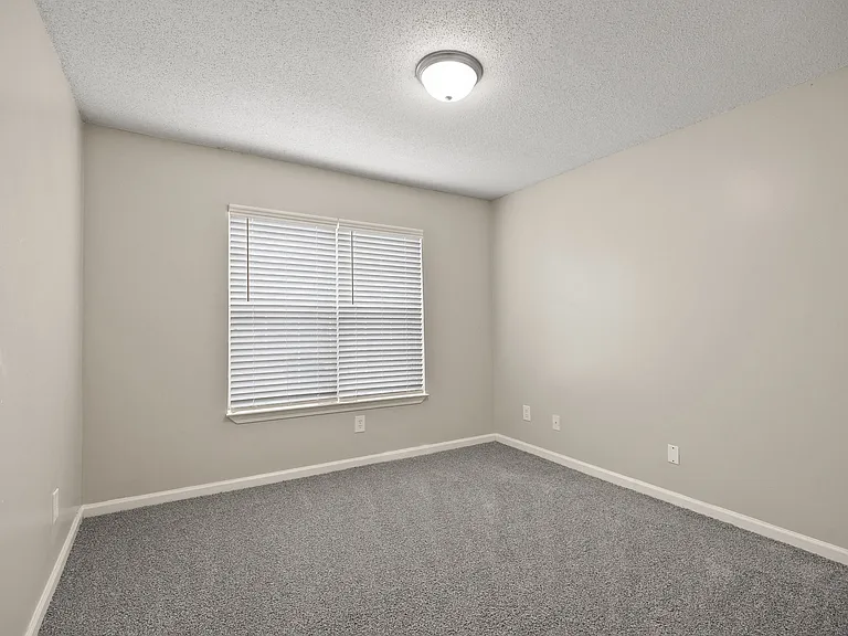 Pepper Ridge — Photo 32