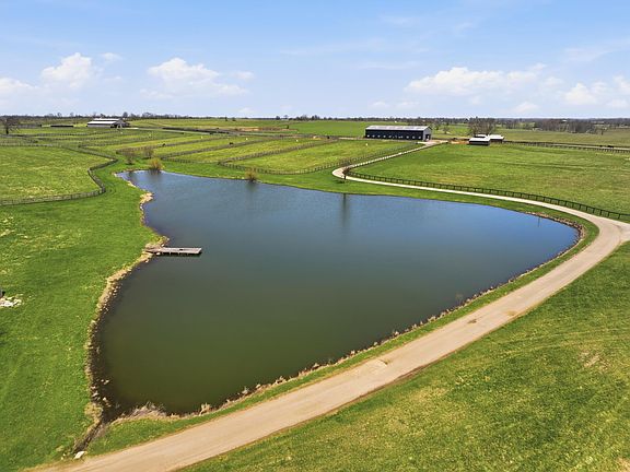 4th image of 2586 Winchester Rd