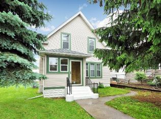 902 Dodd Rd, West Saint Paul, MN 55118