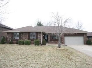 4050 S Cutler Ct, Springfield, MO 65807