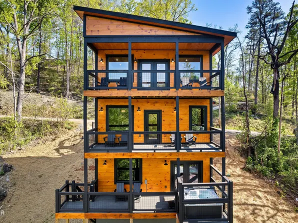 2320 Headrick Lead, Sevierville, TN 37862