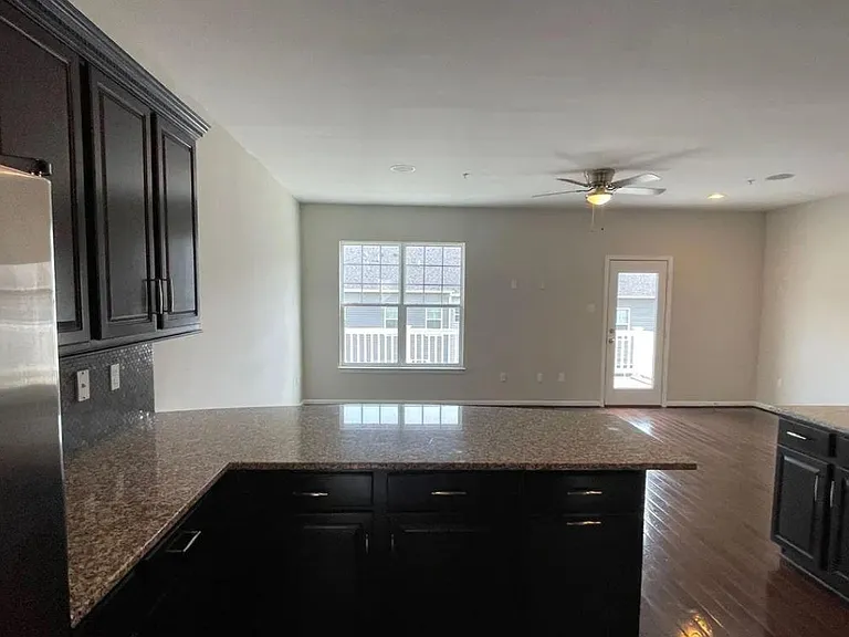 7827 Crystal Brook Way — Photo 18
