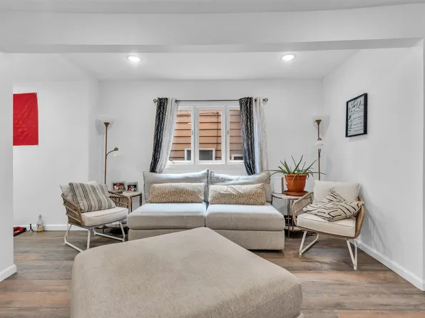 76 West 25th Street image 17 of 21