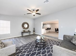 7124 Clearwater Ave, Spring Valley, NV 89147