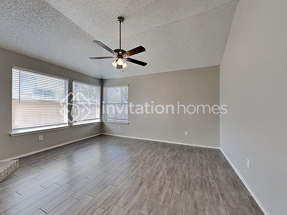 5th image of 6706 Flamewood Dr