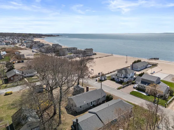 14 Avenue A, Old Lyme, CT 06371