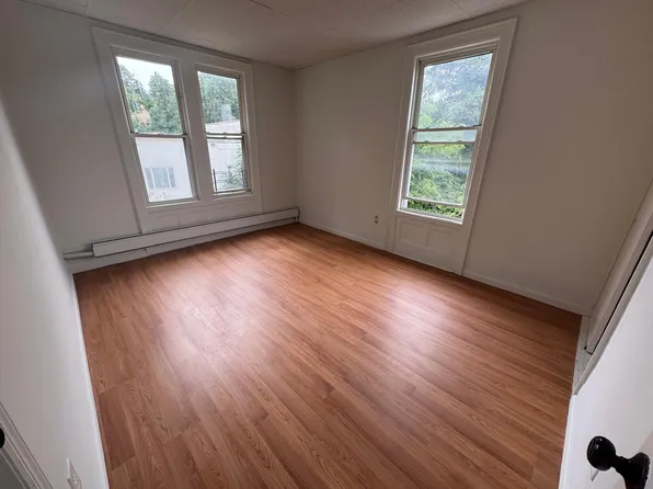 (undisclosed Address), Mount Vernon, NY 10553