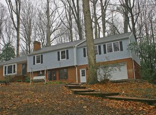 3938 Lake Hills Rd, North Chesterfield, VA 23234