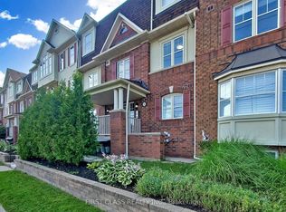 595 Dundas St W #2, Mississauga, ON L5B 0B3