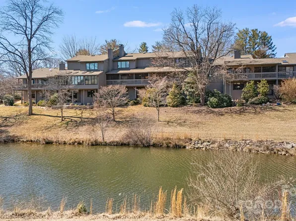 409 Crowfields Dr, Asheville, NC 28803