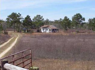 23312 NW Lamont Rd, Fountain, FL 32438