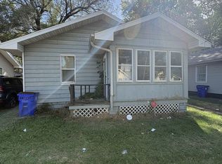 2525 E Garfield Ave, Decatur, IL 62526