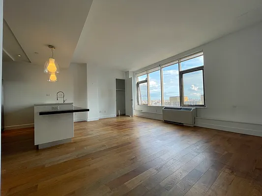 Rented by Modern Spaces | media 33