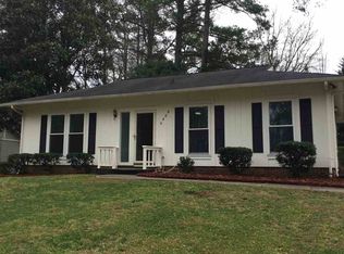 1219 Cedar Creek Dr NE, Cary, NC 27513