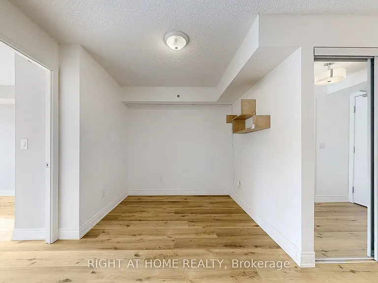 760 Sheppard Ave W #212 — Photo 27