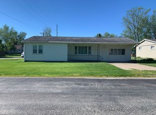220 E Locust St, Metamora, IL 61548