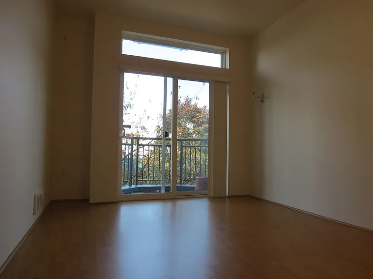 2414 1st Ave #315 — Photo 8