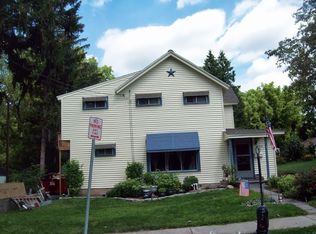 802 Liberty St, Penfield, NY 14526