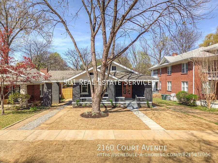 Duplex with Expansive Primary in Midtown — Photo 3