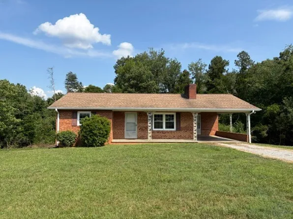 3399 State Highway 16 S, Taylorsville, NC 28681