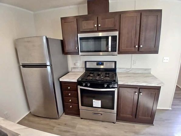 2201 E Macarthur Rd LOT F12