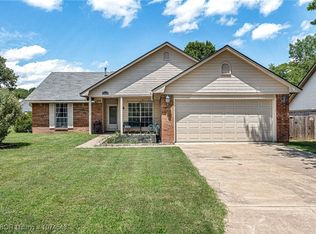 2114 Cordova Ter, Greenwood, AR 72936
