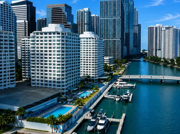 999 Brickell Bay Dr APT 1904, Miami, FL 33131