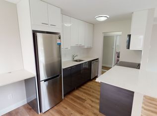 2040 York, Vancouver, BC V6J 1E7
