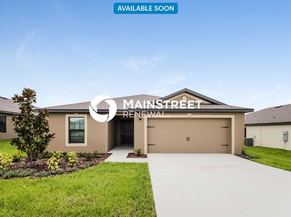 1467 Swan Lake Cir