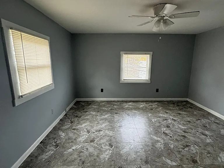 511 Main St #1 — Photo 8