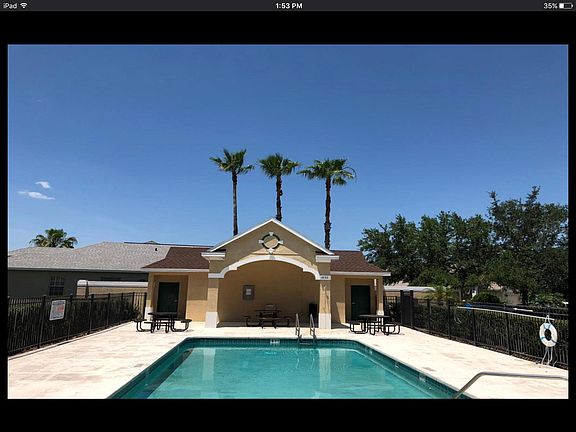 5th image of 729 Whispering Cypress Ln