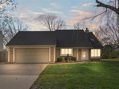 503 Buena Vista Dr, Belton, MO, 64012
