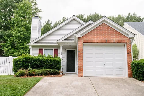 221 Adefield Ln Photo 1
