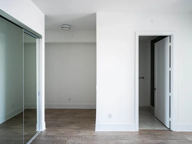 470 Front St W #3503 — Photo 24