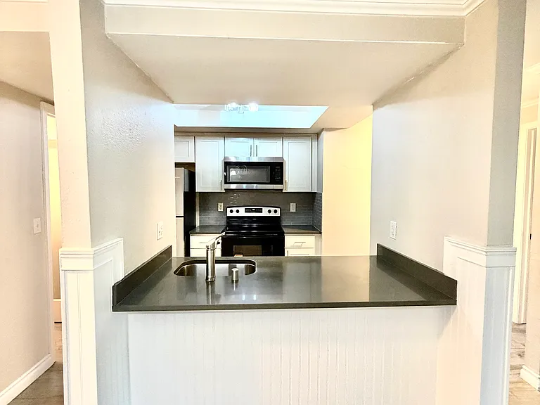 14535 NE 32nd St #105 — Photo 3