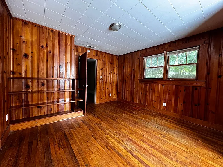 1045 Macon Hwy — Photo 8