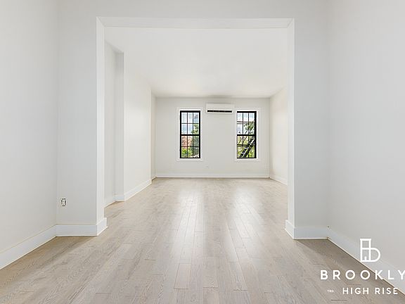 3rd image of 838 Flatbush Ave #2LL