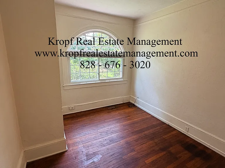 129 Lakewood Dr #2 — Photo 11