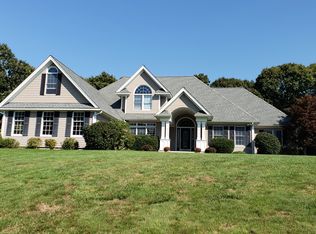 16 Links Psge, Westerly, RI 02891
