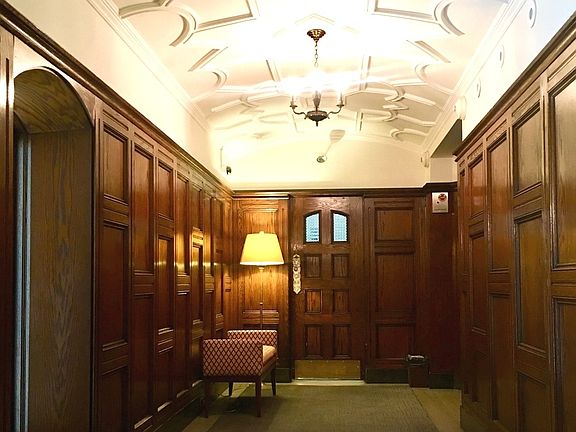 4th image of 5000 S East End Ave APT 4D