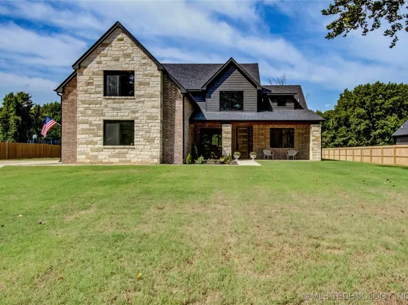 14530 S 209th East Ave, Coweta, OK 74429