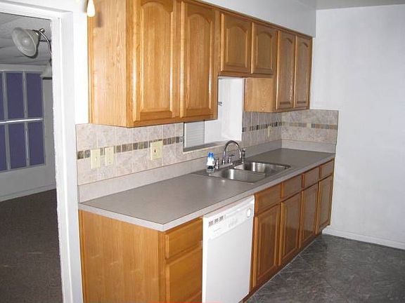 3rd image of 3013 Saint Croix Dr