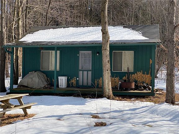 4th image of 4456 Courtney Highland Dr